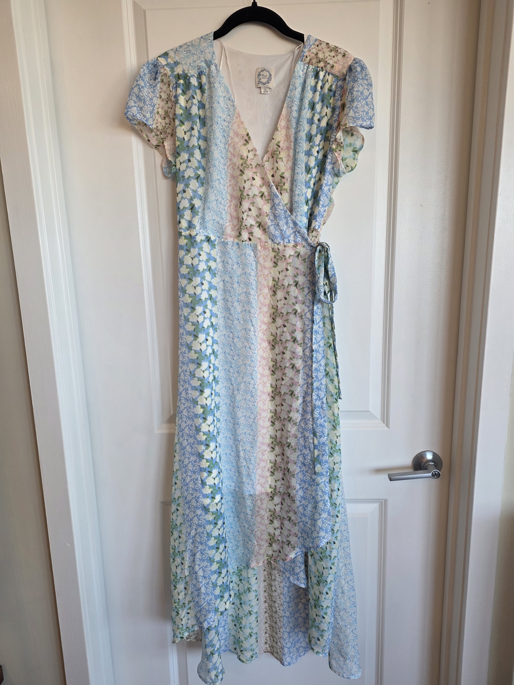 Blue Rain Pastel Floral V-Neck Dress in Light Blue and Pink
